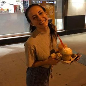 Meet your Posher, Danica